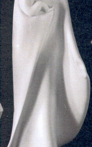 Vierge à l'enfant sur socle-porcelaine 48cm