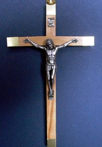 Crucifix OLIVIER 8x13,5cm + christ métal argenté