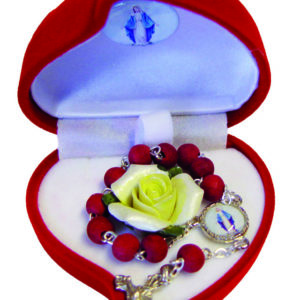 Dizainier Perles en Bois de Rose sur Chaine Argentée + Ecrin Coeur