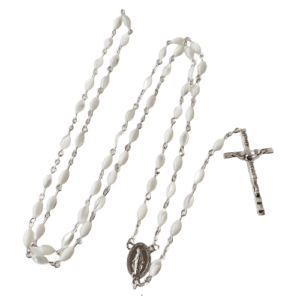 Chapelet en Nacre grain ovale chaine argentée + BOITE